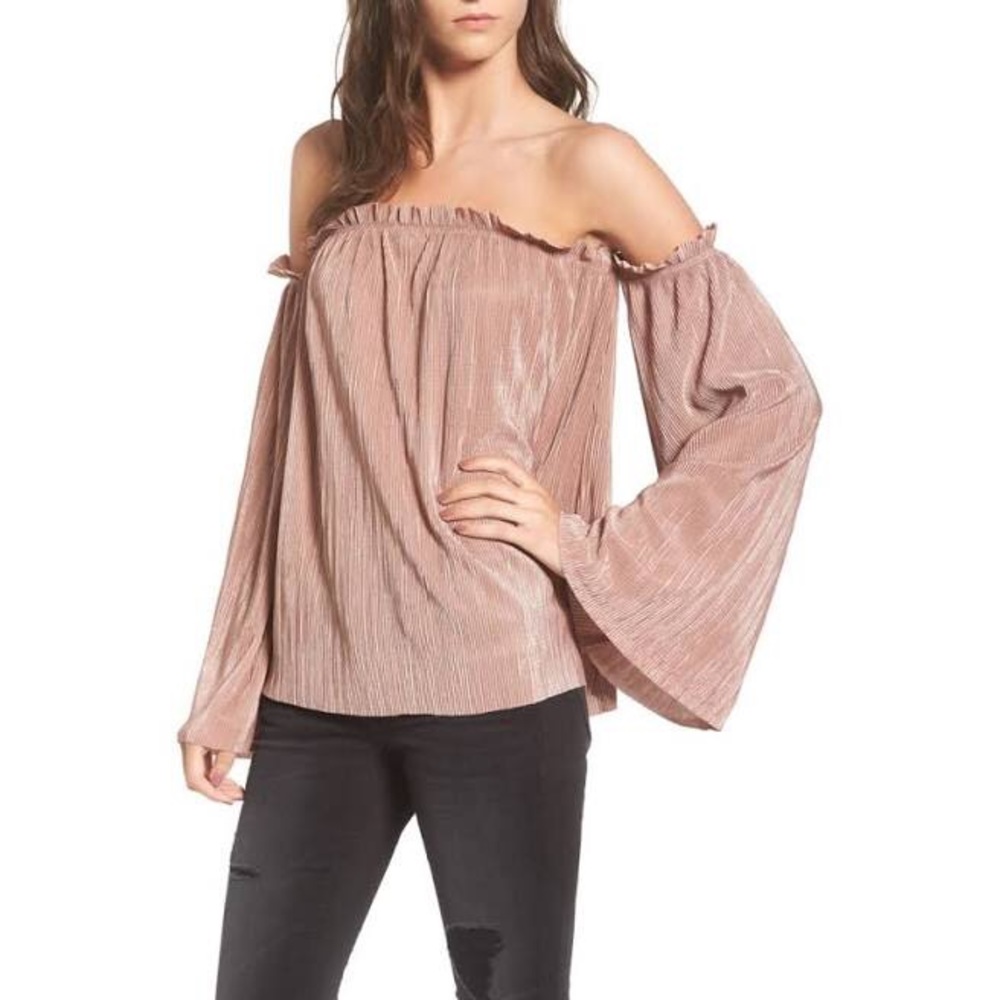 Off the shoulder Mimi Chica top